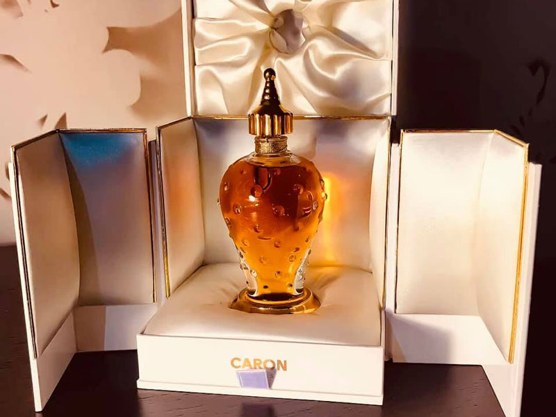 Exclusive perfumes with premium price Exclusive perfumes with premium price